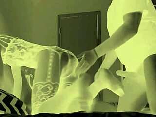 damn this ebony babe takes that creampie deep at night 🔥🍆💦