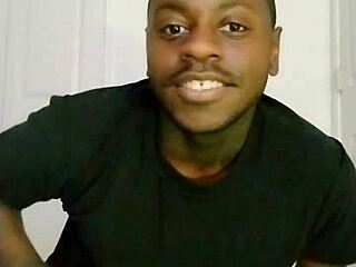 Stretch That Ass For Workout And Jerk Off With Me Now! 💪🍑