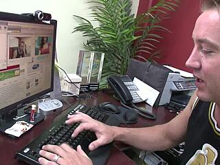 i grab vanessa's big natural tits and curvy ass for some hot 1 on 1 usa babe action