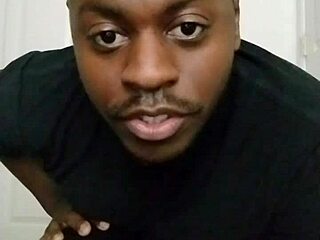 Stretch That Ass For Workout And Jerk Off With Me Now! 💪🍑