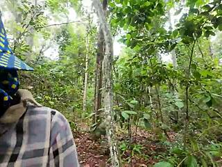 Suggestive Forest Teens Lick Pussy In Thai Woods Adventure