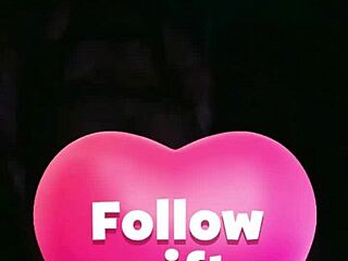 Indian Aunty's Hot Dance Teases Massive Boobs!