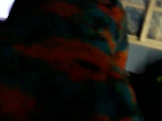 amateur argentinian flaunts her huge curvy ass seductively