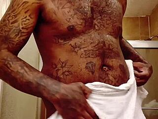 oh man youngstarbrazy gets me so hyped warming up her tight body for that new stuff!!