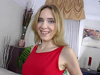 Стегнатото дупе на Isabel жадува за набива с огромен хуй!