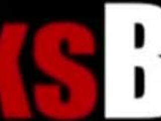 Who Cleans Step Sister's Pussy Better While She Rides Hard?!