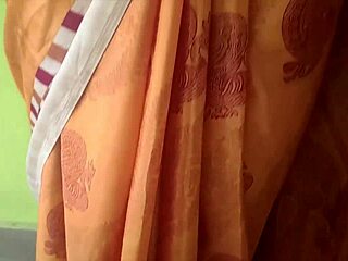 sauteli behen ki choot kholi... har hadd se chudai!