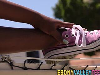 i luv gettin my face blasted by dat monster black cock cum