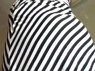 Ich hab ihn auf der Party geil gereizt, bis er mich ins Bad zerrt für harten Sub-Fick