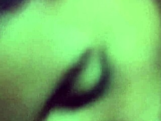 damn her papaya's showin thru and she won't let me grab it 😏🔥