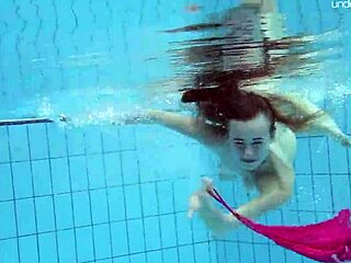 Petite Russian Anna Netrebko teases wet in bikini underwater!