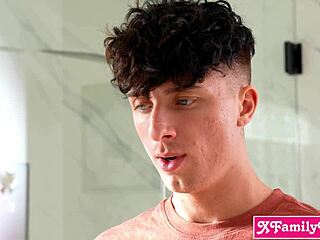 WOW, CUTE BLONDE TEEN STEPSIS BECKY SUMMER LOVES DOGGY BREEDING HUGE COCK ROUGH!