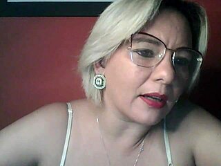 pure bliss cumming deep in her perfect pussy!!