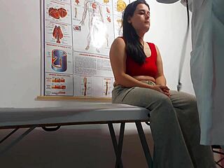 ginecologista fingers asshole fucks tight patient bareback rough