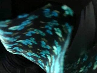 I flash my wet Venezuelan upskirt under tight skirt 02