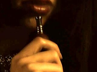 Bollywood brunette's teasing undress hides erotic nude secrets