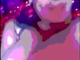 rosie baddie flashes fat tits and pussy in bubbles homemade