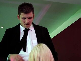 Glamour babe's wet pussy traps cock with handjob tease blowjob cum covered facial quickie