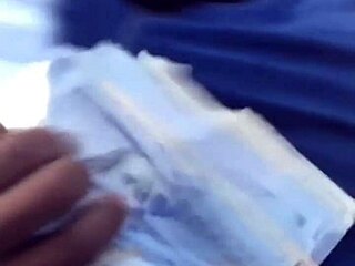 Grana faz buceta novinha 18+ pingar e implorar por foda dura de pauzão