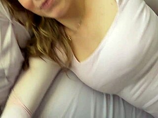 דילגתי על בית ספר כבת חורגת 18+ קטנטונת רנה רוז רוכבת על אבא חורג סקוט סטארק פרה לקרם פיי