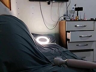 Vivi Guedez's Tight Asshole Gets Pounded Hard!