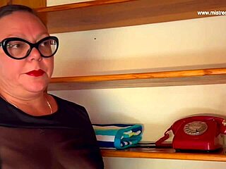 Dominatrix Mistress April Returns As Sexy Fisting Slut