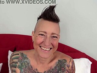 Desperate Amateurs Crimson Pearl Savanna Kate Lexi Pussies Stretched Wide