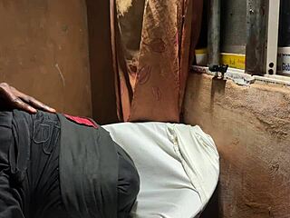 wanna see this huge anal fuck stretch her wide open?