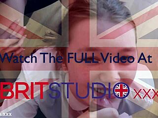 Belle-mère montre étudiant gorge profonde avaler sperme