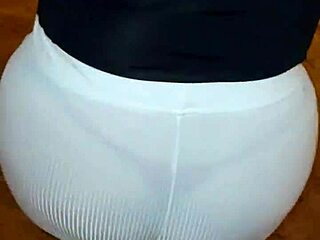 Damn! Cash Lures Big-Ass Venezuelan Milf's Red Thong Pound Part 1