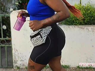 fiery redhead's massive ass shakes wildly as her lover films her gym workout tease