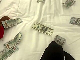 Big sexy ass pusshole stretched wide open hardcore