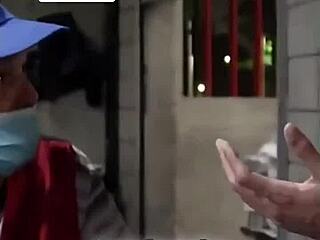 la dura realidad laboral de vendedores en elchicletv con esfuerzo pegajoso y atrevido