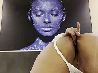 Hot Morena Begs You to Fuck Her Hard!