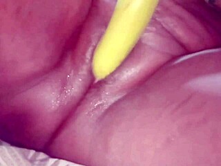 hey desi bhabhi shoved brinjal deep in shaved pussy today