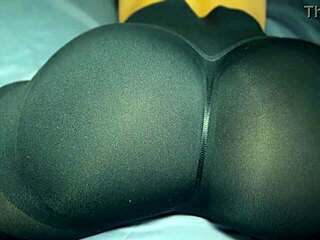 Gym girl's bubble butt teases with hot clothes in massage tease pt 1