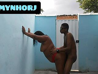 You feel that tesão building? Now imagine pounding this fat brazilian ass raw in the yard??