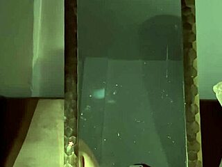 hey goth girl shakes her fat ass pussy while masturbating