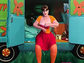 Granny velma screams in ecstasy over dildo play foreplay and hardcore masturbation!!