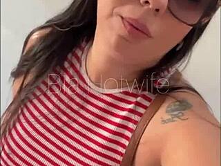 waiting for cuck at doc's, pussy throbbed so hard i fingered myself silly