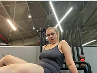 bbw squirts wildly from extreme pussy fucking in locker room