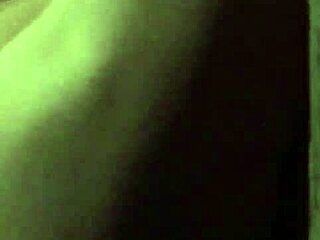 Cougar Wife Begs for Wild Sex with Hung Stranger Tonight!