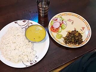 Girlfriend's Jaw-Dropping Deepthroat on Monster Cock with Bodybuilder Friend!