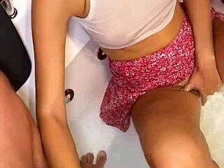 wet clothed fun with yoya grey's big ass & deepthroat 😘💦