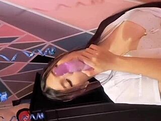 Cewek Kuliahan Goyang Dildo Pelan Godain Memek Basahnya