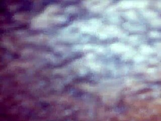 Redbone milf spreads legs wide for deep pussy licking and sucking