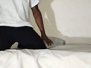 hey remember me wrestling in jeans masturbating wanna join?