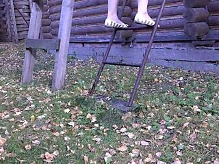 Brunette Mature Hairspray Cunt Pisses Powerful Outdoor Streams