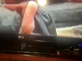 Huge ass tempts her to drop for that deep oral suck