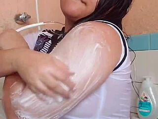 Mofozo horny big tits amateur takes rough facial from daddy